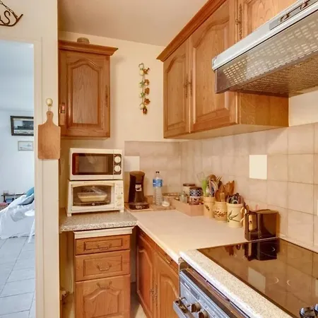 Charming Apt With Parking Close To The Beach! *